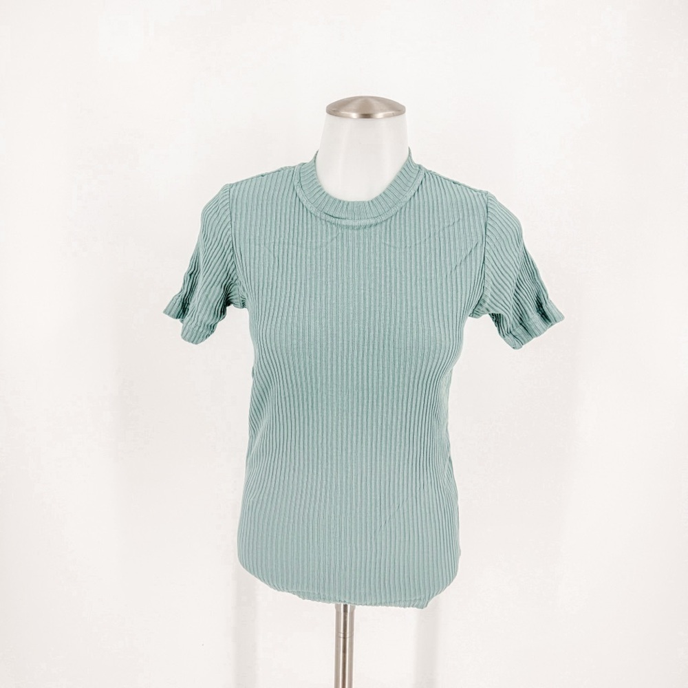 Neiman Marcus Mint Green Short Sleeve Tee